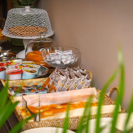 H68 ベッド・アンド・ブレックファスト