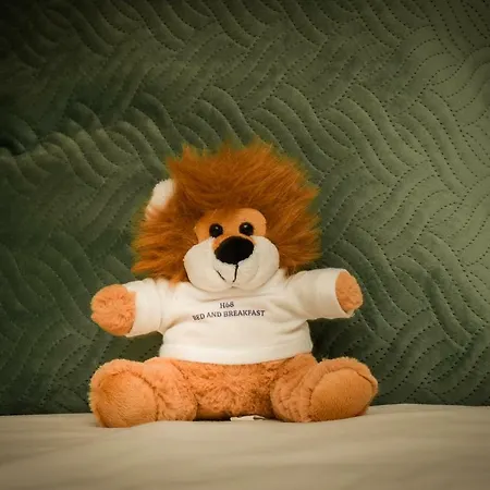 ベッド・アンド・ブレックファスト H68