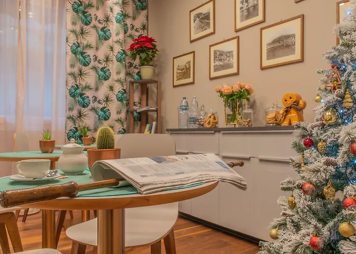 Alojamento de Acomodação e Pequeno-almoço H68 Alassio