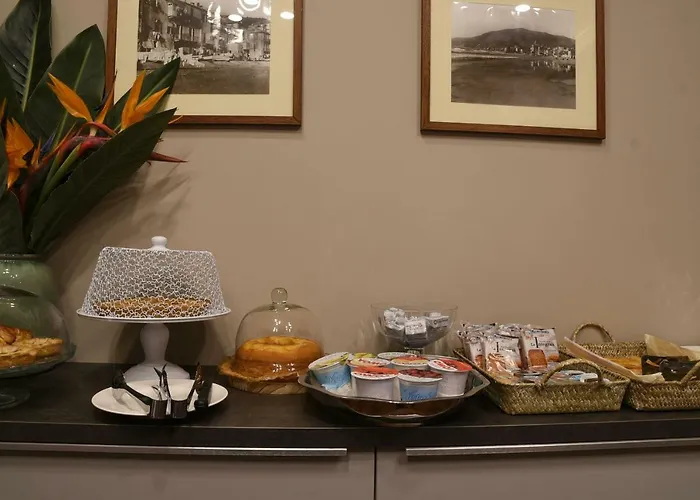 Alojamento de Acomodação e Pequeno-almoço H68 Alassio