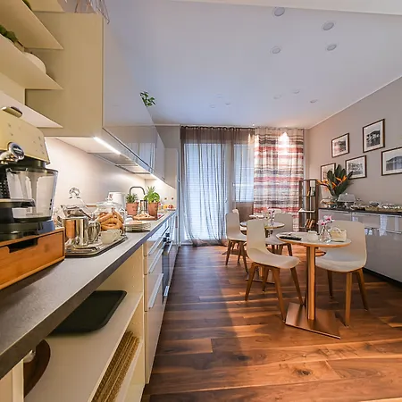 H68 Couette-café 4*