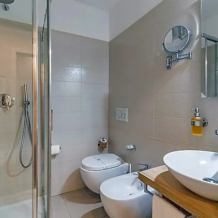فندق مبيت وإفطار H68