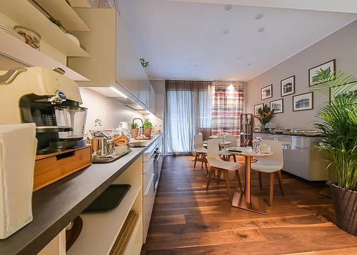 H68 Bed & Breakfast 4*