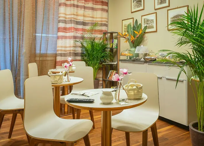 H68 Bed & Breakfast 4*